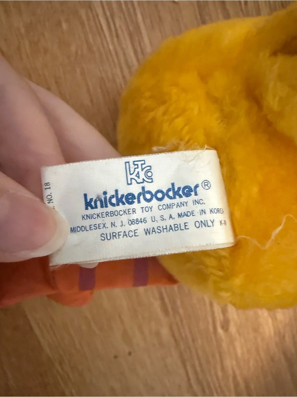 Vintage 1981 Sesame Street Big Bird 9” Knickerbocker Plush Toy